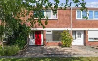 Tussenwoning te koop: Peyserhof 43, Angelslo Emmen