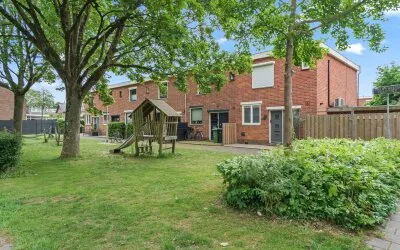 Tussenwoning te koop: Philips Willemplantsoen 17, Kasteelkwartier Ijsselstein