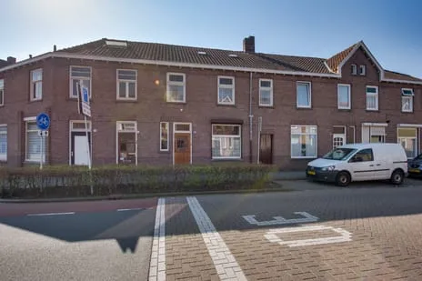 Tussenwoning te koop: Philips Vingboonsstraat 70, Bouwmeestersbuurt Zuid Tilburg