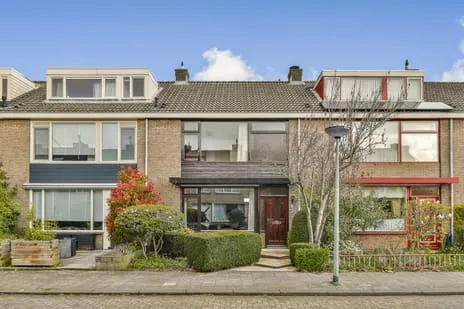Tussenwoning te koop: Philips Willemstraat 8, Loper Zuid Vlaardingen