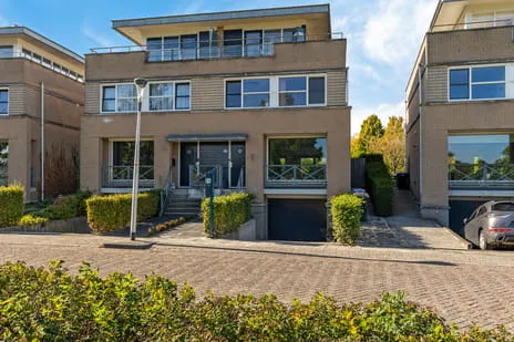 Twee-onder-één-kap te koop: Philipsdaalder 40, De Munten Dronten