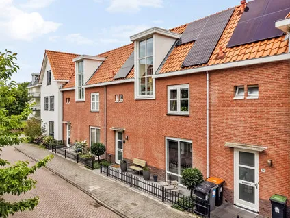 Tussenwoning te koop: Phoenix 16, Zuidplas 90 Waddinxveen