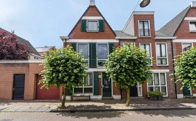 Hoekwoning te koop: Piaamstraat 3, Zuiderzeestedenbuurt-West Amersfoort