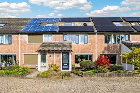 Tussenwoning te koop: Pienemanstraat 76, De Hoef Ede