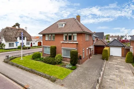 Vrijstaande woning te koop: Pier Panderstraat 18, Drachten centrum Drachten