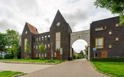 Tussenwoning te koop: Piersonstraat 53, Crabbehof-Zuid Dordrecht