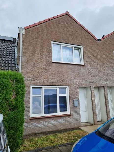 Tussenwoning te koop: Pierssenspolderstraat 75, Kern Sluiskil Sluiskil