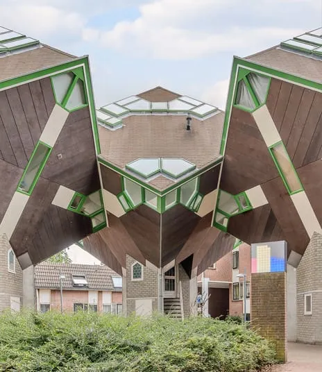 Tussenwoning te koop: Piet Blomplein 7, Centrum Helmond