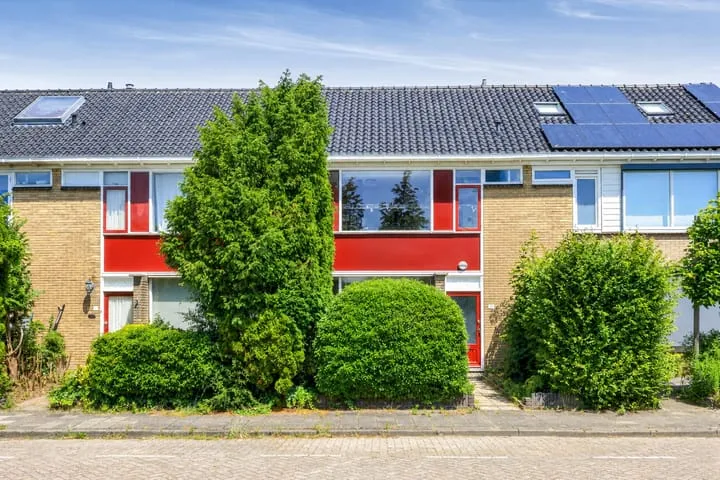 Terraced house for sale: Piet Heinlaan 69, Kooiweg Castricum