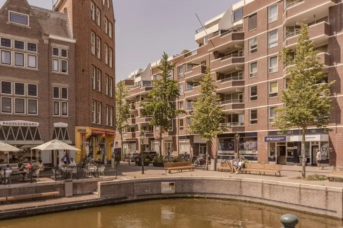 Apartment for sale: Piet Heinplein 52, Zeeheldenkwartier 'S-Gravenhage