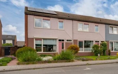 Hoekwoning te koop: Piet Heinstraat 12, Zonnemaat Zevenaar