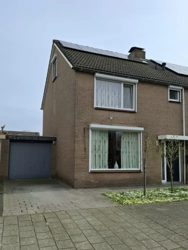 Tussenwoning te koop: Piet Heinstraat 15, Molenstraat Kloosterzande
