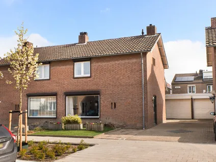 Twee-onder-één-kap te koop: Piet Heinstraat 25, Boschweg Zuidwest Schijndel