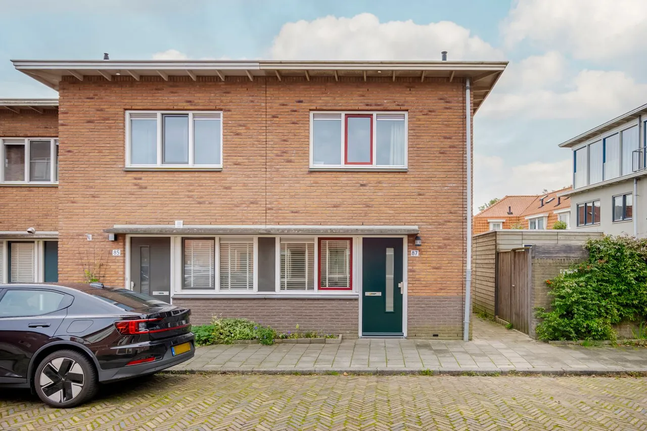 Hoekwoning te koop: Piet Heinstraat 87, Zwolle