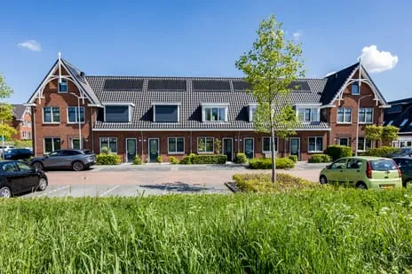 Tussenwoning te koop: Piet Kramerzoom 137, Boterdorpse Zoom Bergschenhoek