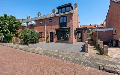 Hoekwoning te koop: Piet Leffertsstraat 31, Brederode- Gerkestraat e.o. Zandvoort
