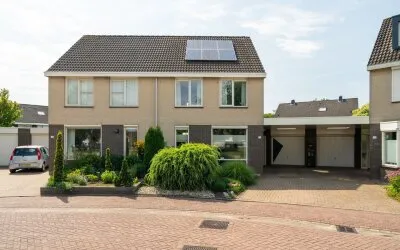 Hoekwoning te koop: Piet Mondriaanstraat 12, 't Zwering Enschede