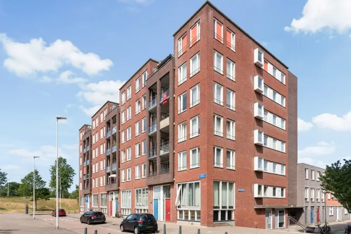 Appartement te koop: Piet Paaltjensplein 37, Spangen Rotterdam
