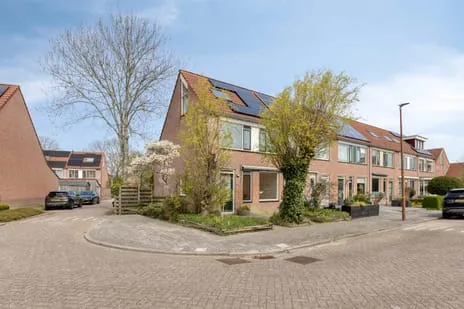 Hoekwoning te koop: Piet Blokkerstraat 73, Muggenburg Schagen