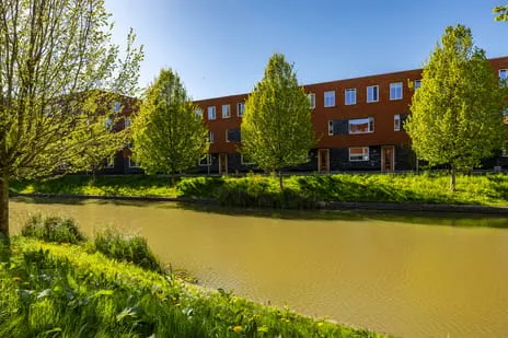 Tussenwoning te koop: Piet Fransenlaan 168, Vogelbuurt Groningen