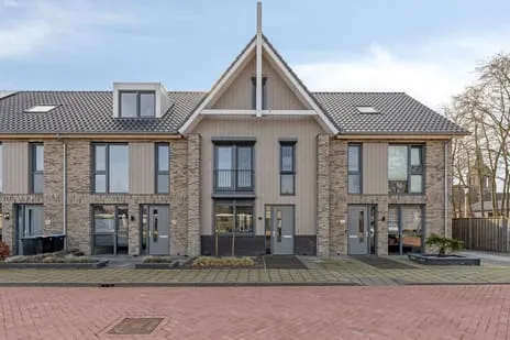 Tussenwoning te koop: Piet Snoeijersstraat 6, Welberg Steenbergen (Nb)