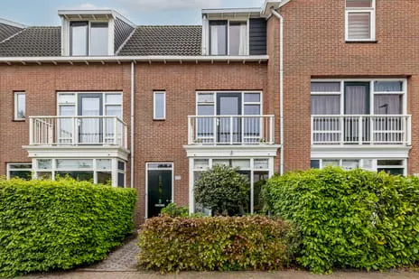 Tussenwoning te koop: Piet van de Polsingel 172, Terbregge Rotterdam