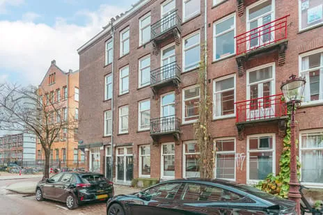 Apartment for sale: Pieter Aertszstraat 110-4, Willibrordusbuurt Amsterdam