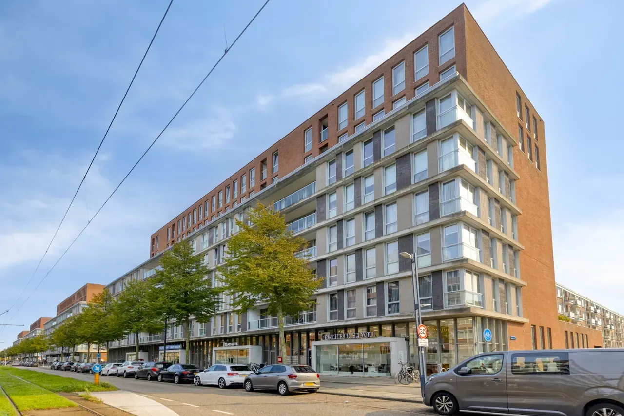 Appartement te koop: Pieter Calandlaan 1151, Amsterdam