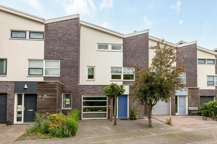Tussenwoning te koop: Pieter-Christiaanstraat 43, Rapenburg Leeuwarden