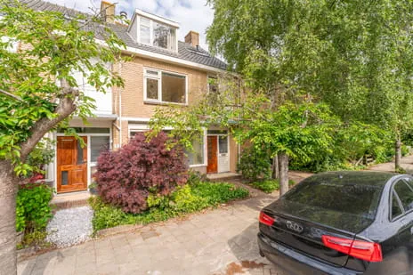 Hoekwoning te koop: Pieter de Hoochlaan 7, Schildersbuurt Oegstgeest