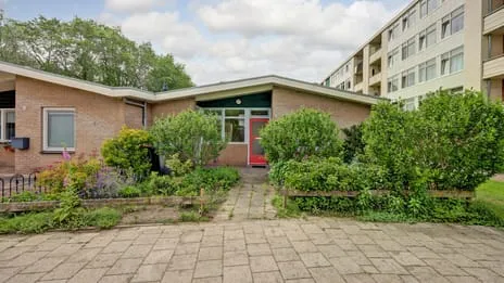 Hoekwoning te koop: Pieter de Hoochstraat 17, Ossenkoppelerhoek Midden Noord Almelo