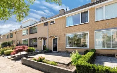 Tussenwoning te koop: Pieter de Hooghstraat 99, Schildersbuurt Zuid Heerhugowaard