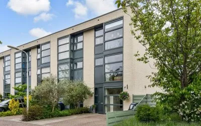 Hoekwoning te koop: Pieter de Voisstraat 1, Waldeck-Zuid 'S-Gravenhage