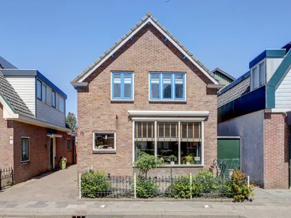 Vrijstaande woning te koop: Pieter Janszoon Jongstraat 72, Lutjebroek Lutjebroek