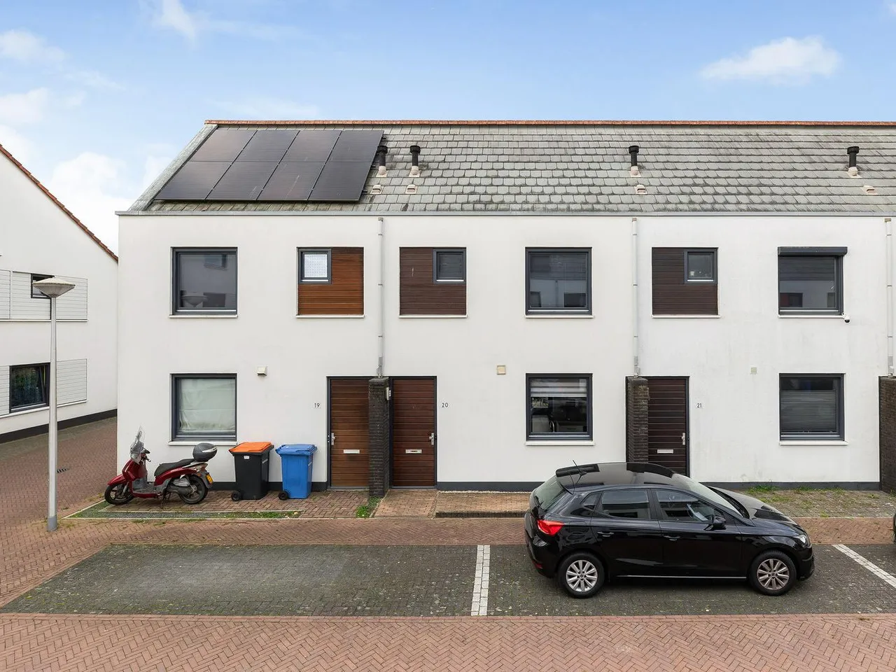Tussenwoning te koop: Pieter van Bleyswijkstraat 20, Zwolle