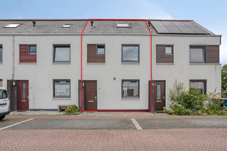 Tussenwoning te koop: Pieter van Bleyswijkstraat 24, Hogenkamp Zwolle