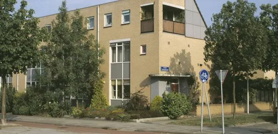 Tussenwoning te huur: Pieter Van Rijsselstraat 4, 's-Gravenland Rotterdam