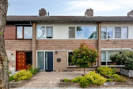 Tussenwoning te koop: Pieter Zeemanstraat 27, Woensel-West Eindhoven