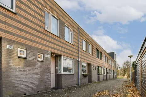 Tussenwoning te koop: Pieter A. van Heijningestraat 107, Twiske-Oost Amsterdam