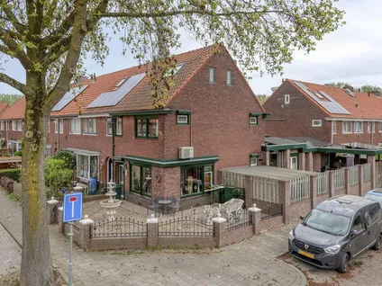 Hoekwoning te koop: Pieter Brueghelstraat 15, Haagpoort Breda