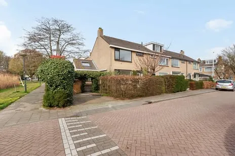 Hoekwoning te koop: Pieter de Hooghlaan 24, Horn- en Kuijerpolder Nederhorst Den Berg