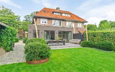 Woning te huur: Pieter de Hooghlaan 63, Schilderskwartier Hilversum