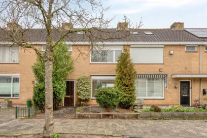 Tussenwoning te koop: Pieter de Hooghstraat 34, Schildersbuurt Zuid Heerhugowaard