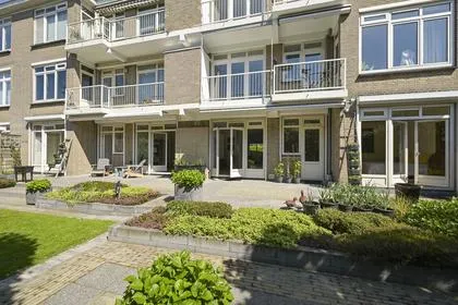 Appartement te koop: Pieter Meinersstraat 90, Uilennest 'S-Gravenhage