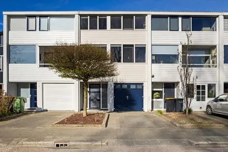 Tussenwoning te koop: Pieter Soutmanlaan 17, Schildersbuurt Noord Heerhugowaard