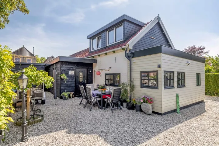 Vrijstaande woning te koop: Pieterhofje 6, Zonnemaire Zonnemaire