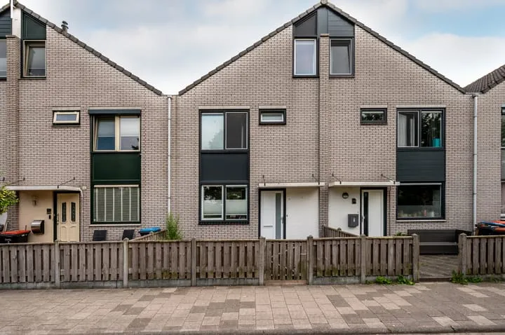 Tussenwoning te koop: Pijlersloot 11, Zeestromen en Slotenbuurt Lelystad