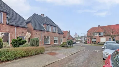 Twee-onder-één-kap te koop: Pijlkruidstraat 3, Bornsestraat Midden-Riet Noord Almelo