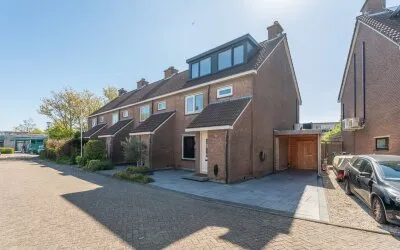 Hoekwoning te koop: Pijlkruidstraat 33, Bloemenbuurt Voorhout
