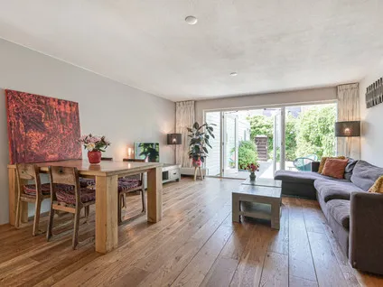 Tussenwoning te koop: Pijlstaartsingel 18, De Vissen 'S-Gravenhage